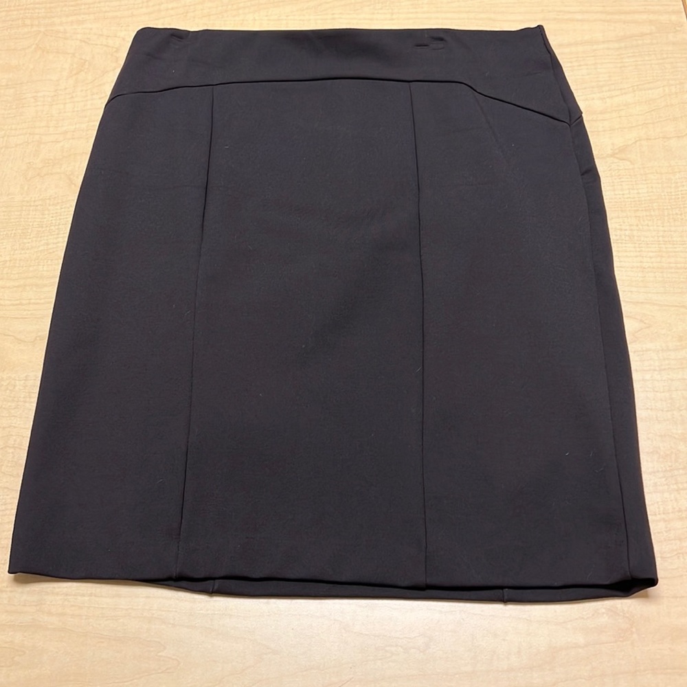 Ellen Tracy brown elastic waist skirt, size large